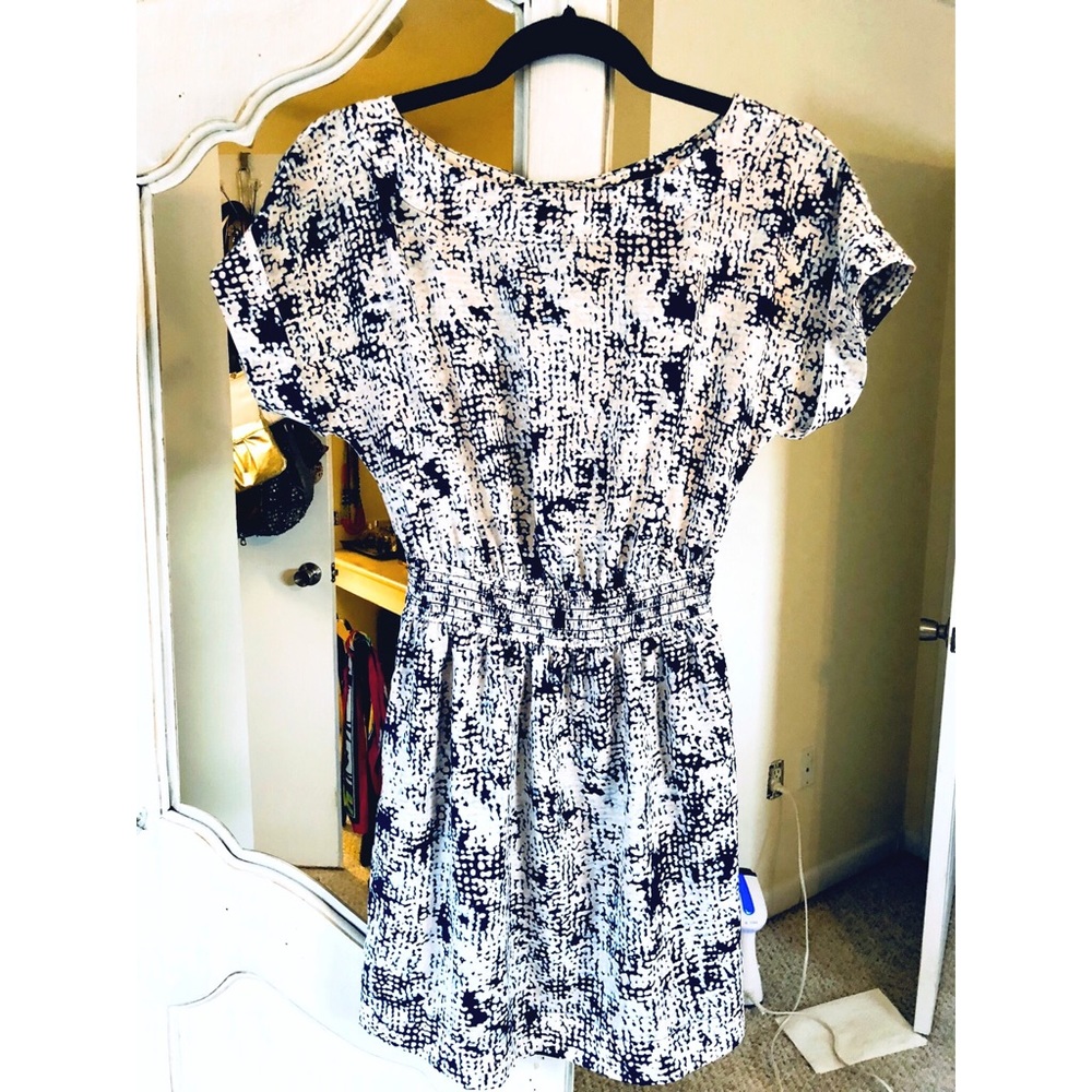 BCBGeneration PATTERN DRESS